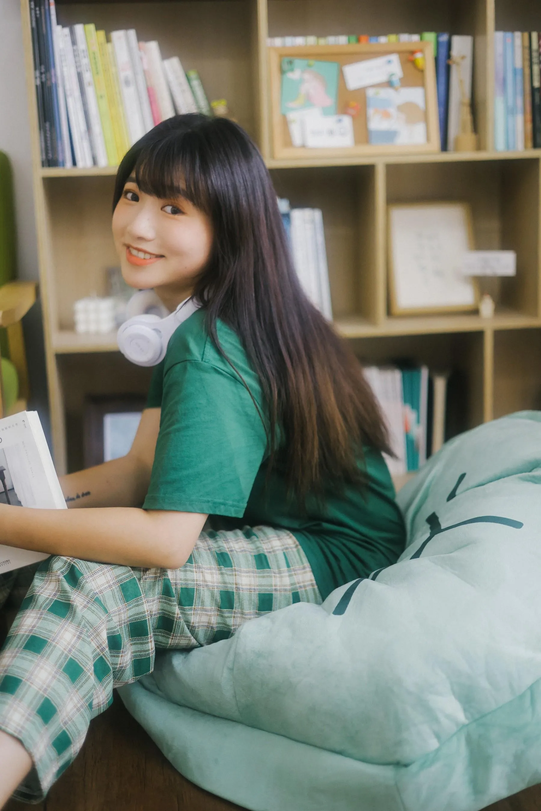[YITUYU艺图语]2022.09.13 小城夏天 蓝胖子- [34P]插图9